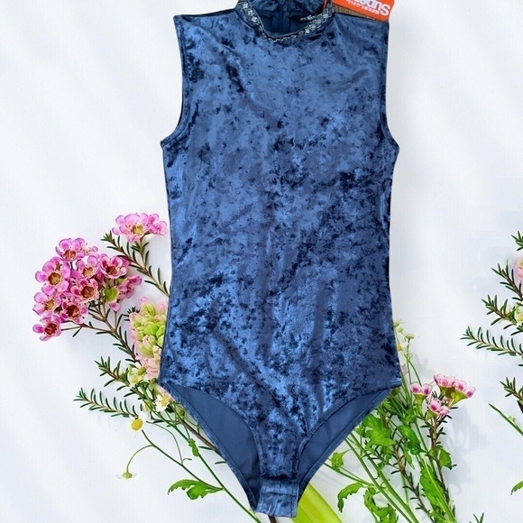 SUPERDRY
Cassidy Crush  Velvet Bodysuit - Picture 1 of 9